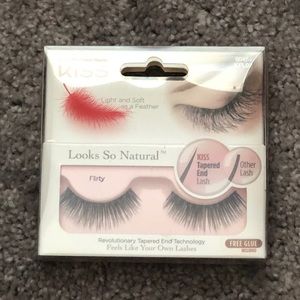 Kiss false lashes